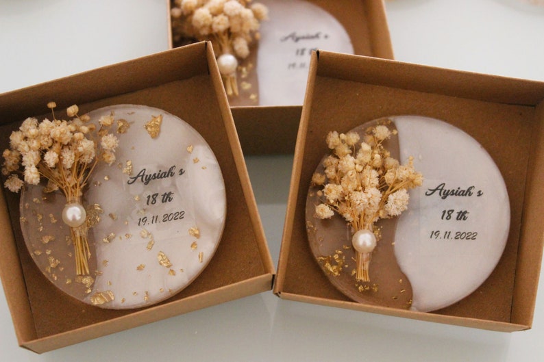 Fridge Magnet - Wedding Favor Magnet - Wedding Favors - Personalized Favors - Engagement Gift